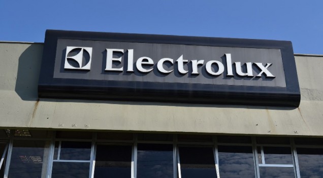 Electrolux tem prejuízo trimestral após fracasso de acordo com GE