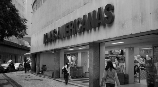 Lojas Americanas tem queda de 31% no lucro do 4º tri com maior despesa financeira