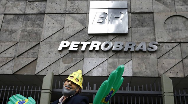 Prejuízo da Petrobras foi o 2º maior da história de empresas de capital aberto